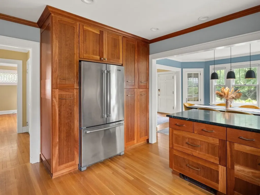 48 Henderson Terrace Burlington VT 05401