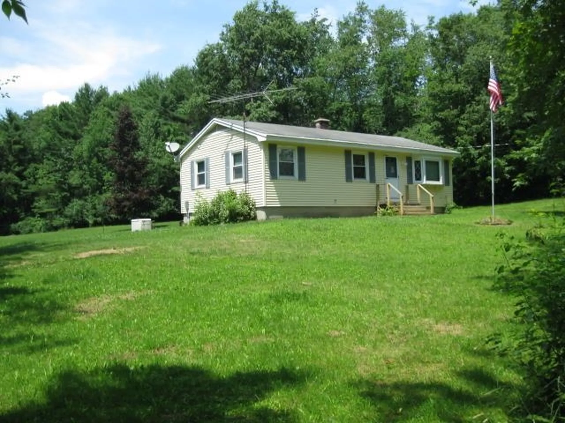 378 Old Chesham Road Marlborough NH 03455