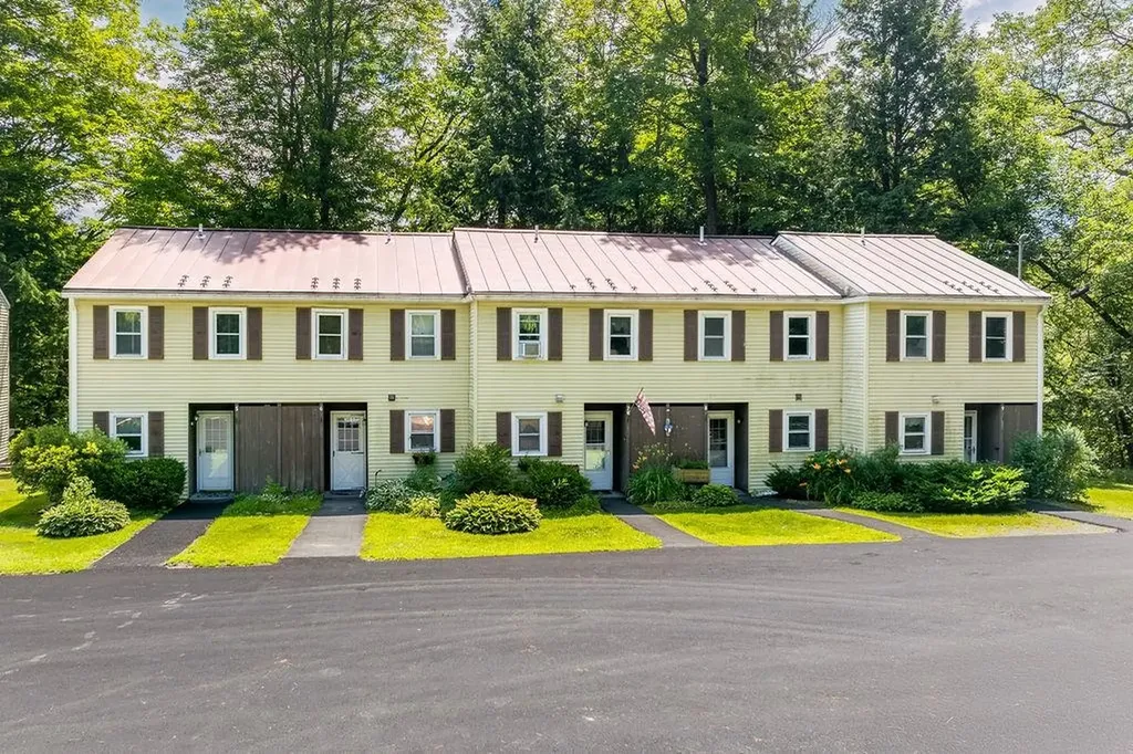 1295 Hartford Avenue Hartford VT 05001