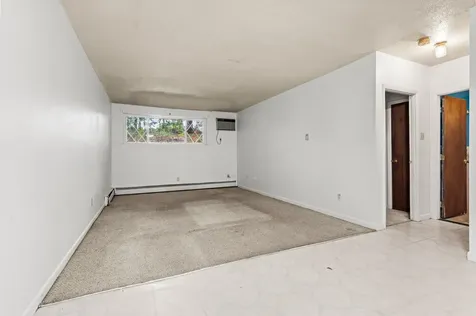 4 Pembroke Drive Derry NH 03038