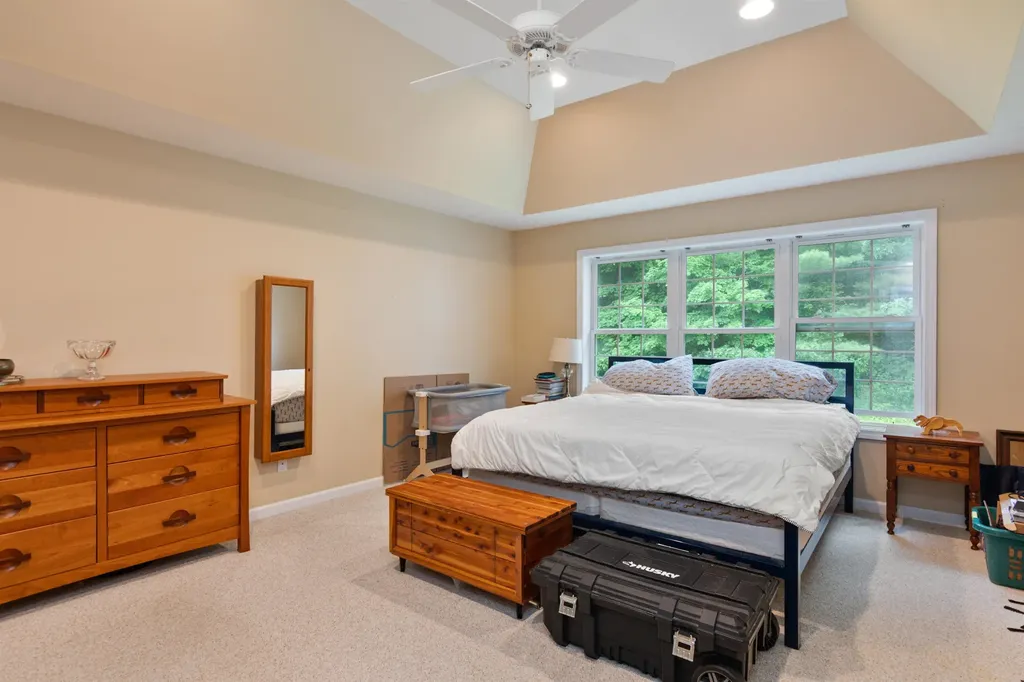 61 Hannahs Place Colchester VT 05446