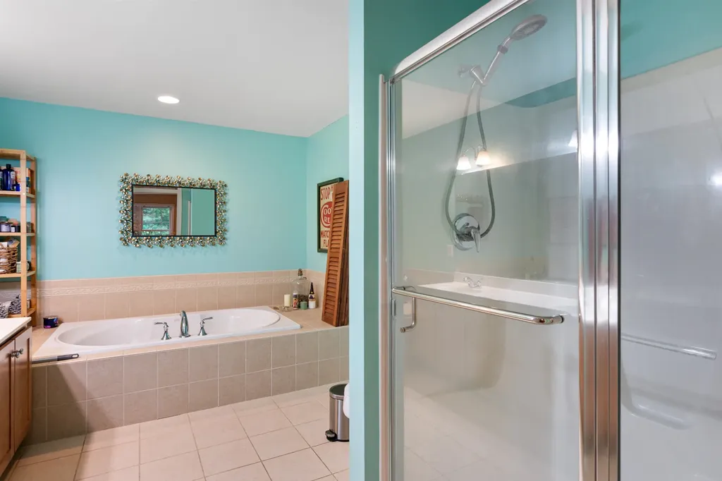 61 Hannahs Place Colchester VT 05446