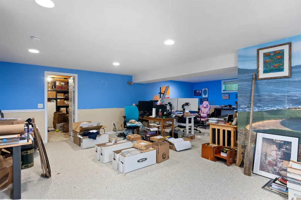 61 Hannahs Place Colchester VT 05446