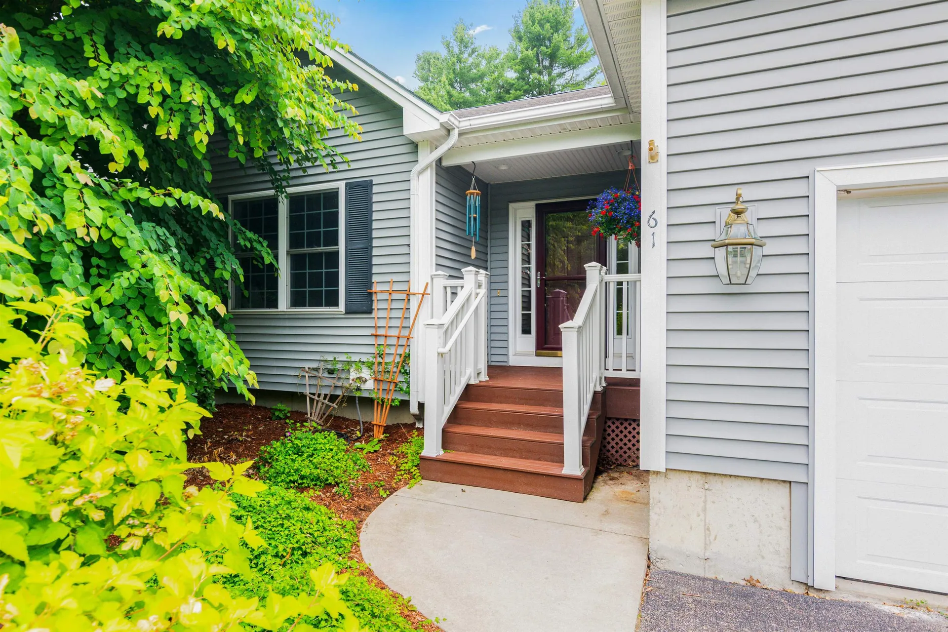 61 Hannahs Place Colchester VT 05446