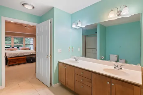 61 Hannahs Place Colchester VT 05446