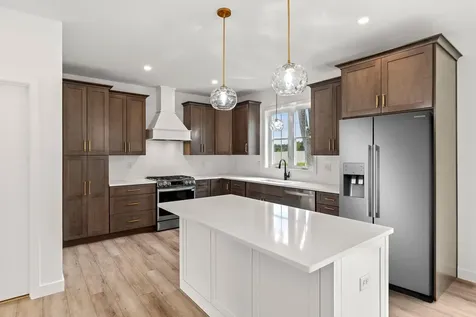 1 Lily Lane Londonderry NH 03053