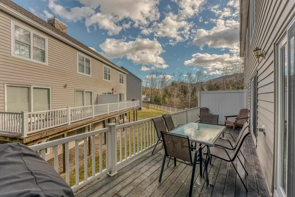 140 Woodland Loop Lincoln NH 03251