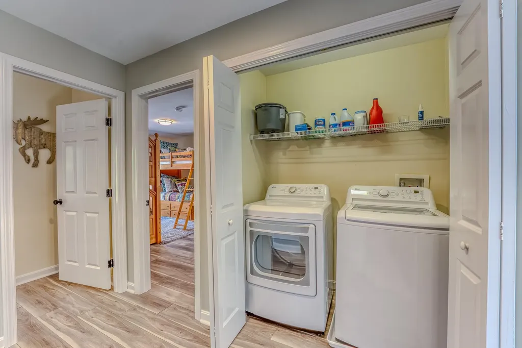 140 Woodland Loop Lincoln NH 03251