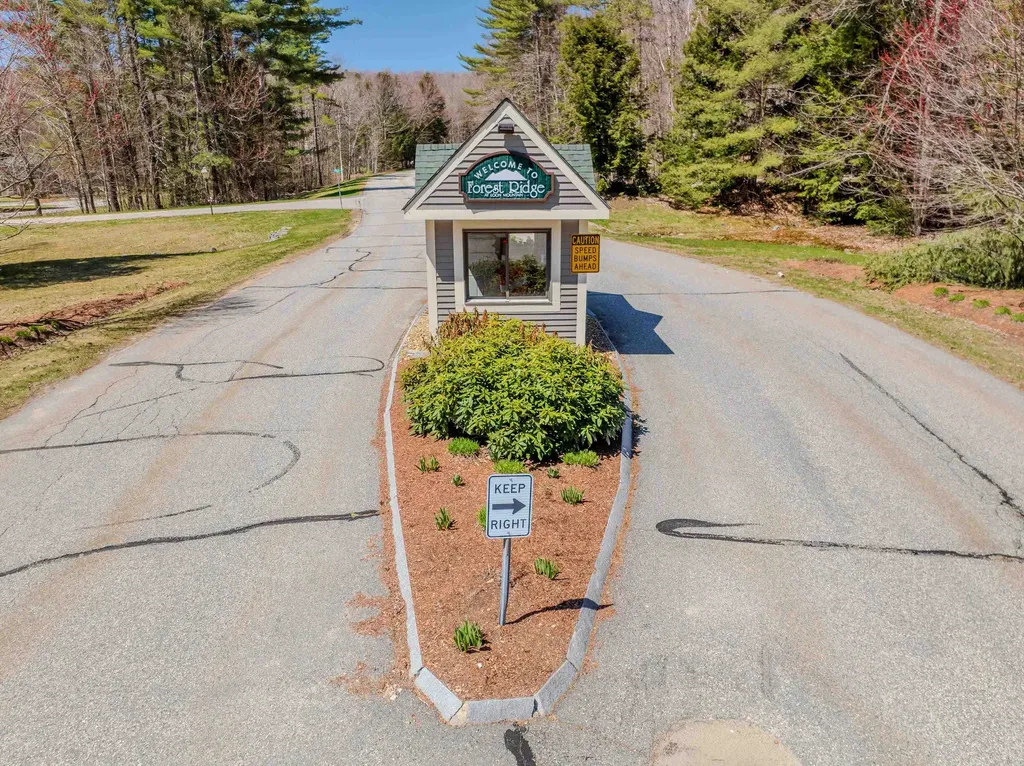 140 Woodland Loop Lincoln NH 03251