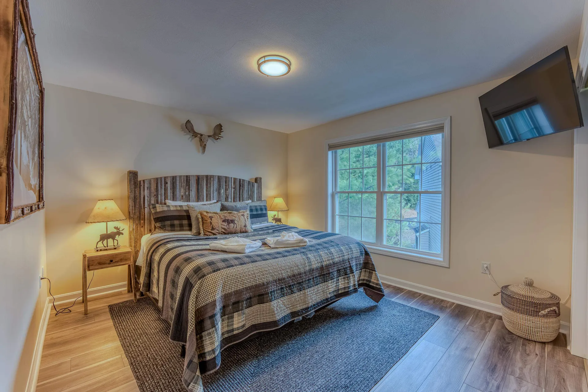 140 Woodland Loop Lincoln NH 03251