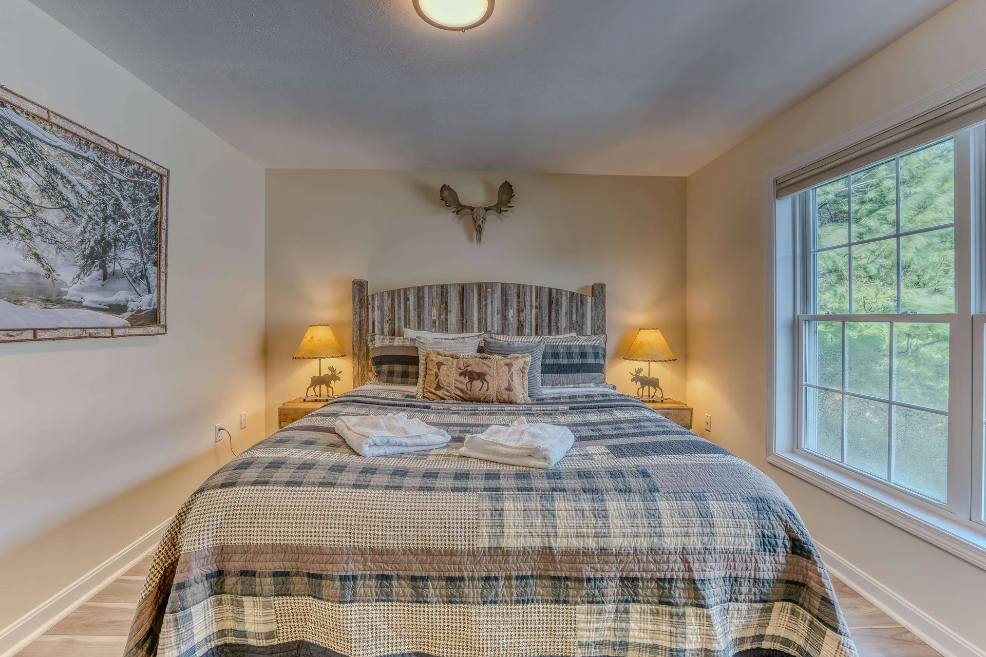 140 Woodland Loop Lincoln NH 03251