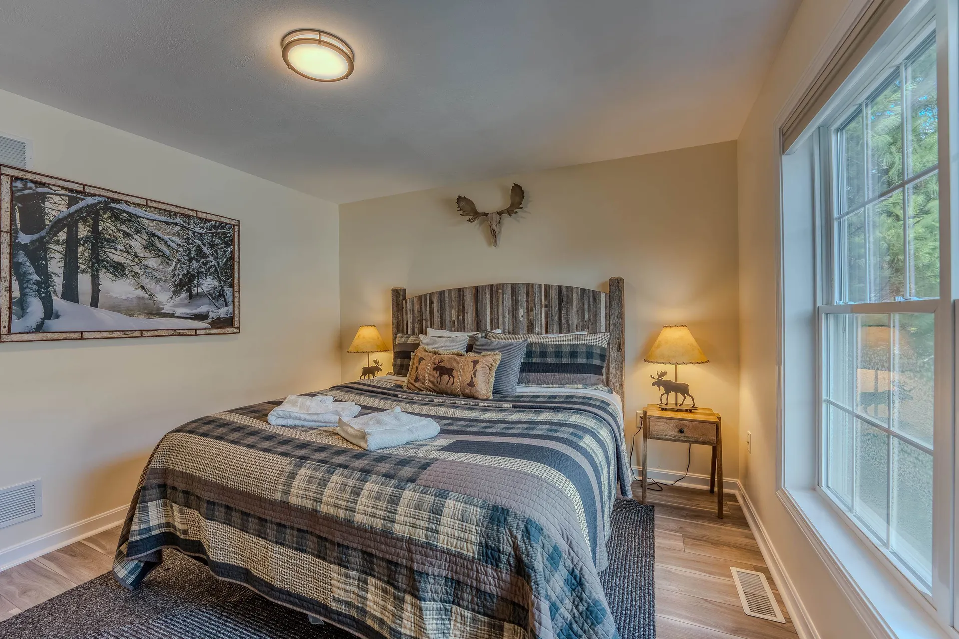 140 Woodland Loop Lincoln NH 03251