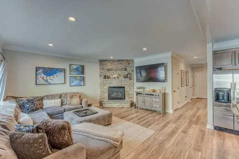 140 Woodland Loop Lincoln NH 03251