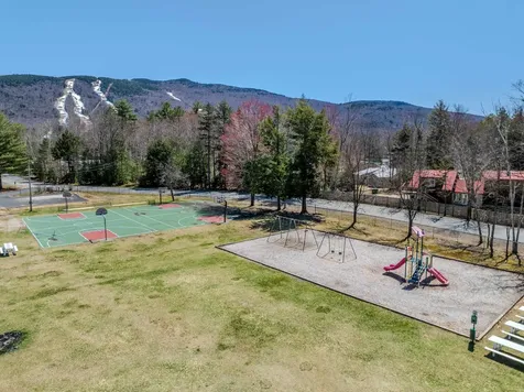 140 Woodland Loop Lincoln NH 03251