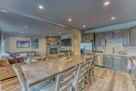 140 Woodland Loop Lincoln NH 03251