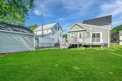 22 River Street Exeter NH 03833