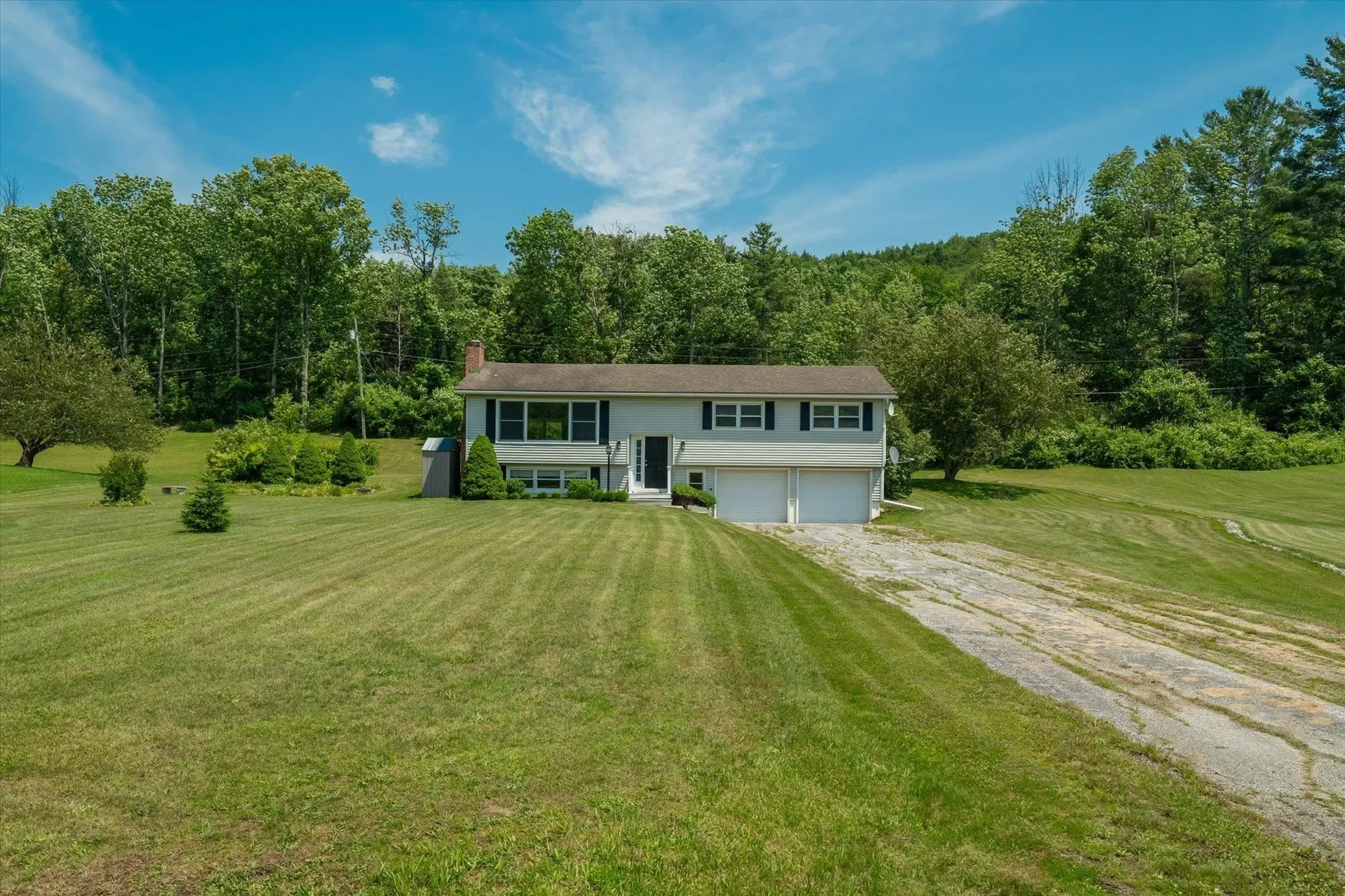 125 Deerfield Drive Wallingford VT 05773