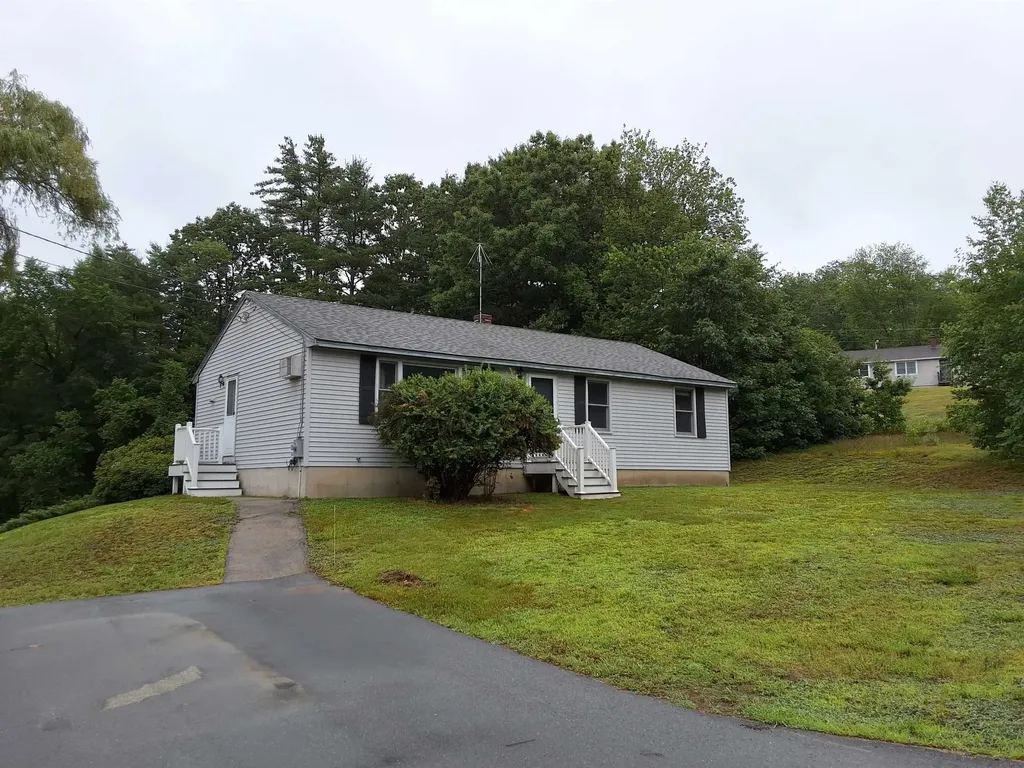 9 Towle Pasture Drive Epsom NH 03234