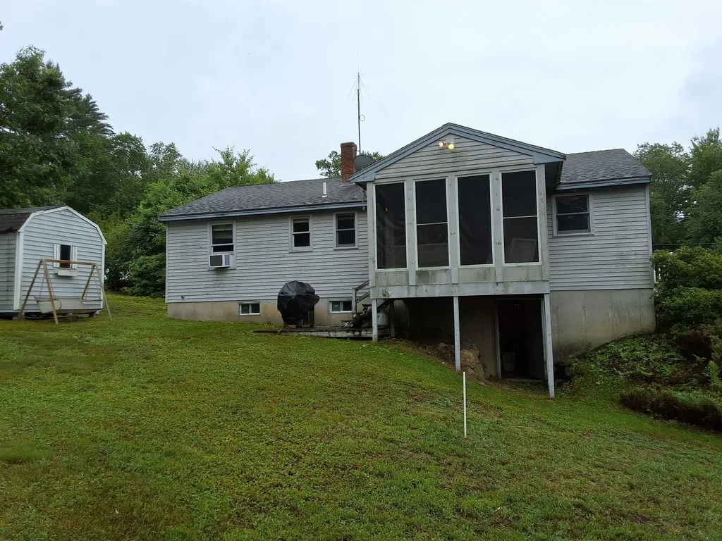 9 Towle Pasture Drive Epsom NH 03234