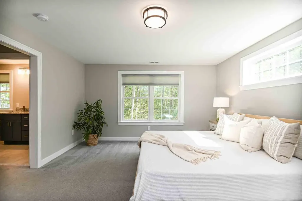 26 Tanner Circle Newmarket NH 03857