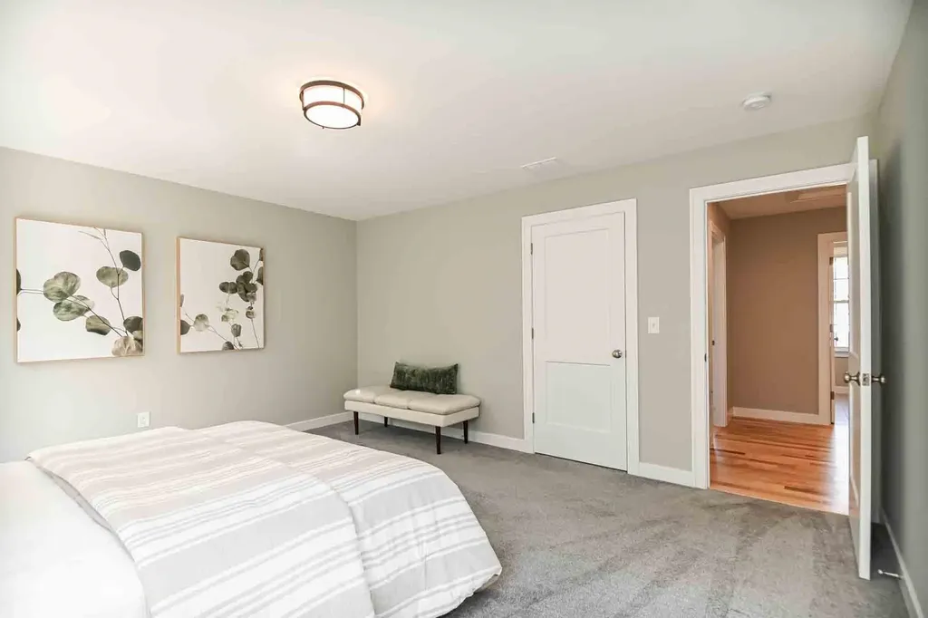26 Tanner Circle Newmarket NH 03857