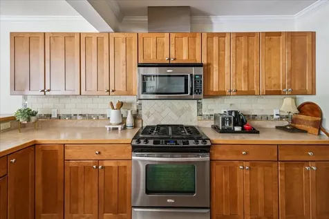 26 Hermit Thrush Lane South Burlington VT 05403