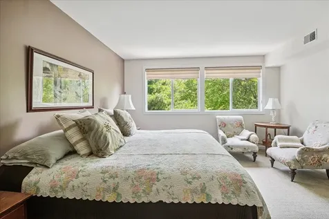 26 Hermit Thrush Lane South Burlington VT 05403