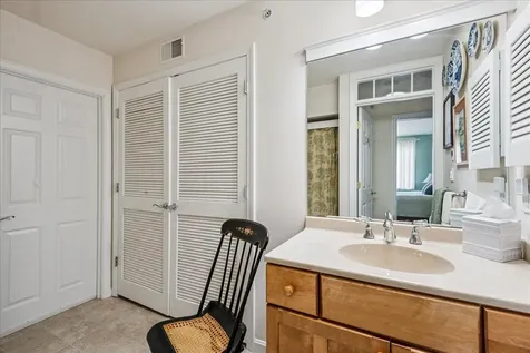 26 Hermit Thrush Lane South Burlington VT 05403