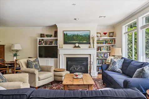 26 Hermit Thrush Lane South Burlington VT 05403