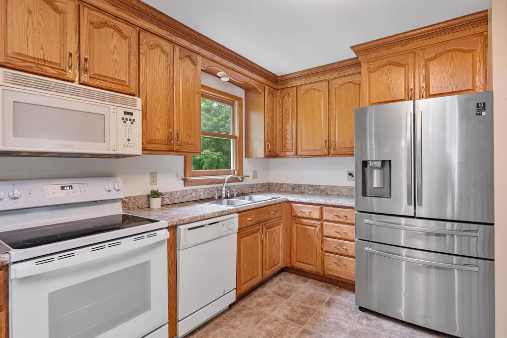 54 Birchwood Drive Colchester VT 05446