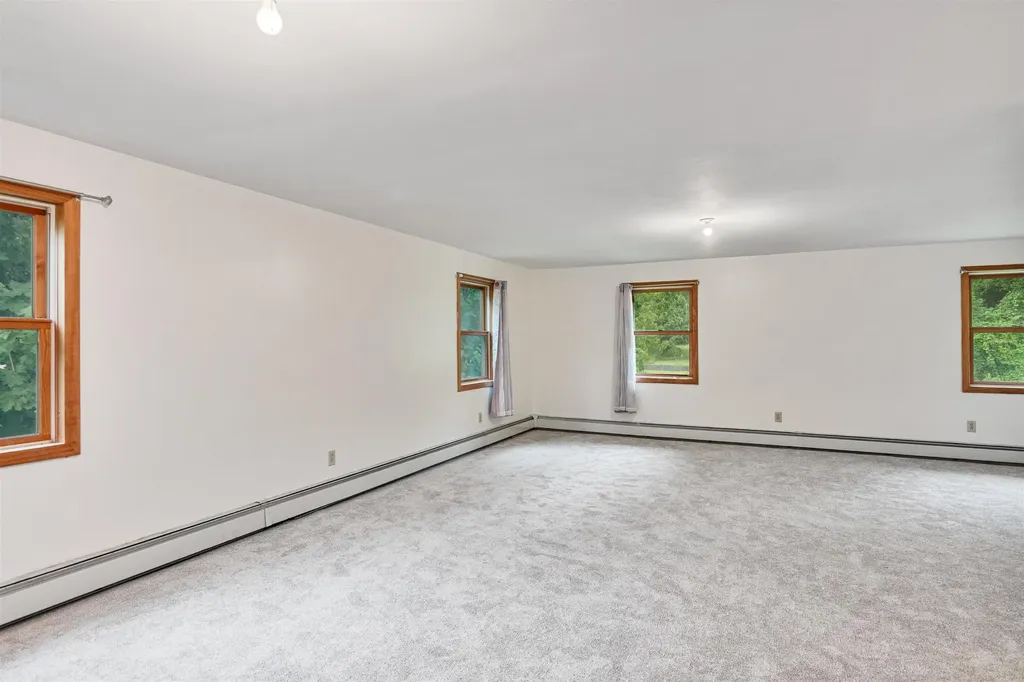54 Birchwood Drive Colchester VT 05446