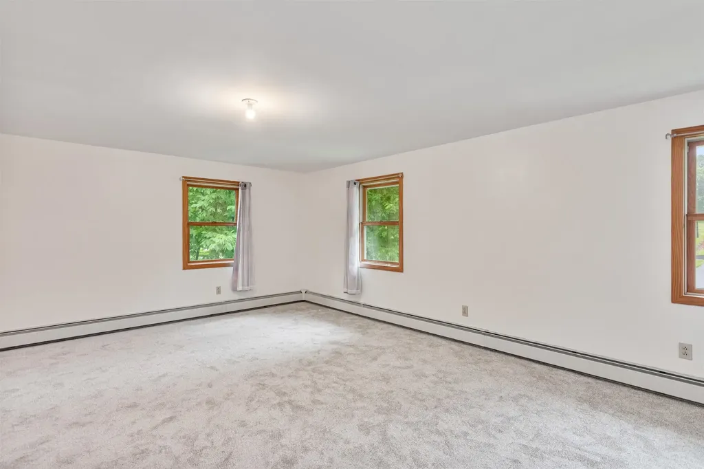 54 Birchwood Drive Colchester VT 05446