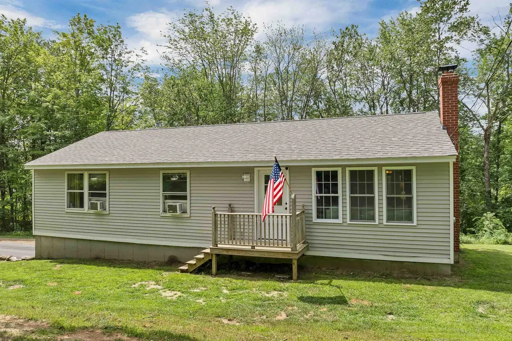 89 1st Crown Point Road Strafford NH 03884