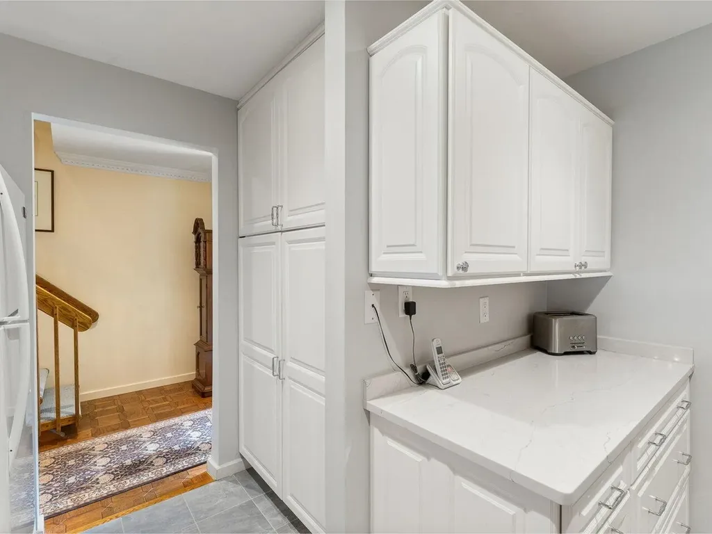 507 South Beach Road South Burlington VT 05403