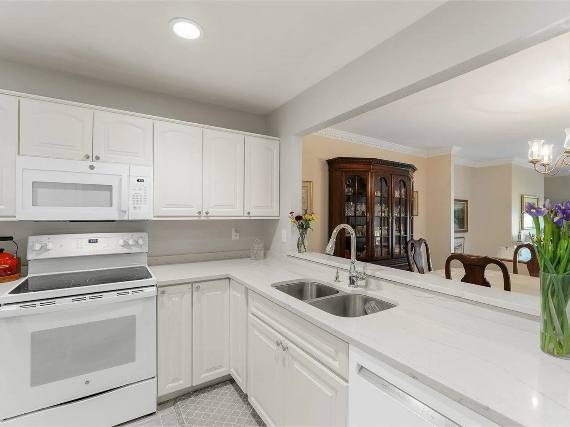507 South Beach Road South Burlington VT 05403
