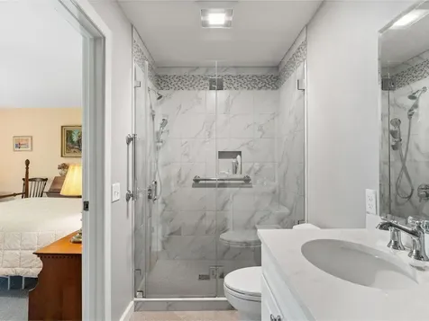 507 South Beach Road South Burlington VT 05403