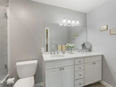 507 South Beach Road South Burlington VT 05403