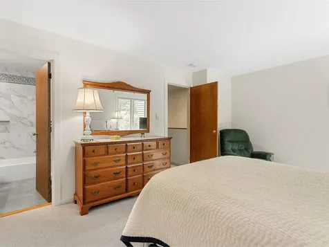 507 South Beach Road South Burlington VT 05403