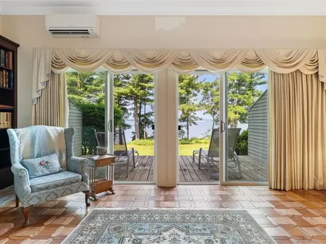 507 South Beach Road South Burlington VT 05403