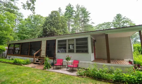 39 Old Cart Road Raymond NH 03077