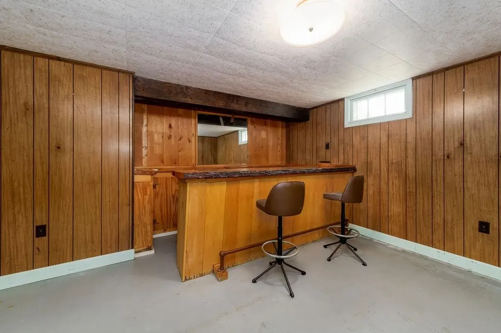 21 Riverdale Parkway Lebanon NH 03755