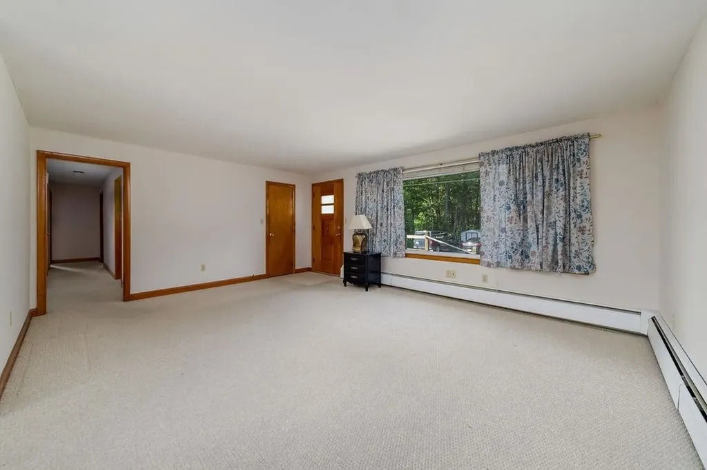 21 Riverdale Parkway Lebanon NH 03755