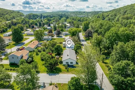 21 Riverdale Parkway Lebanon NH 03755