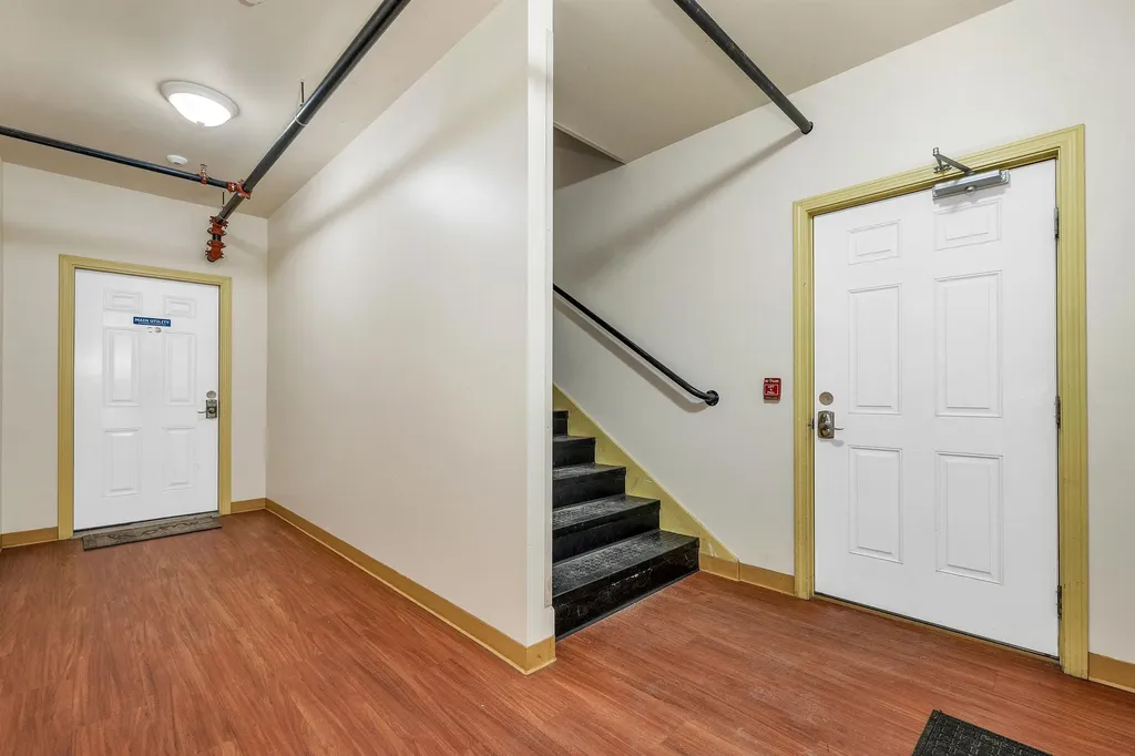 28, 29 &42 Railroad & Main Square Plymouth NH 03264