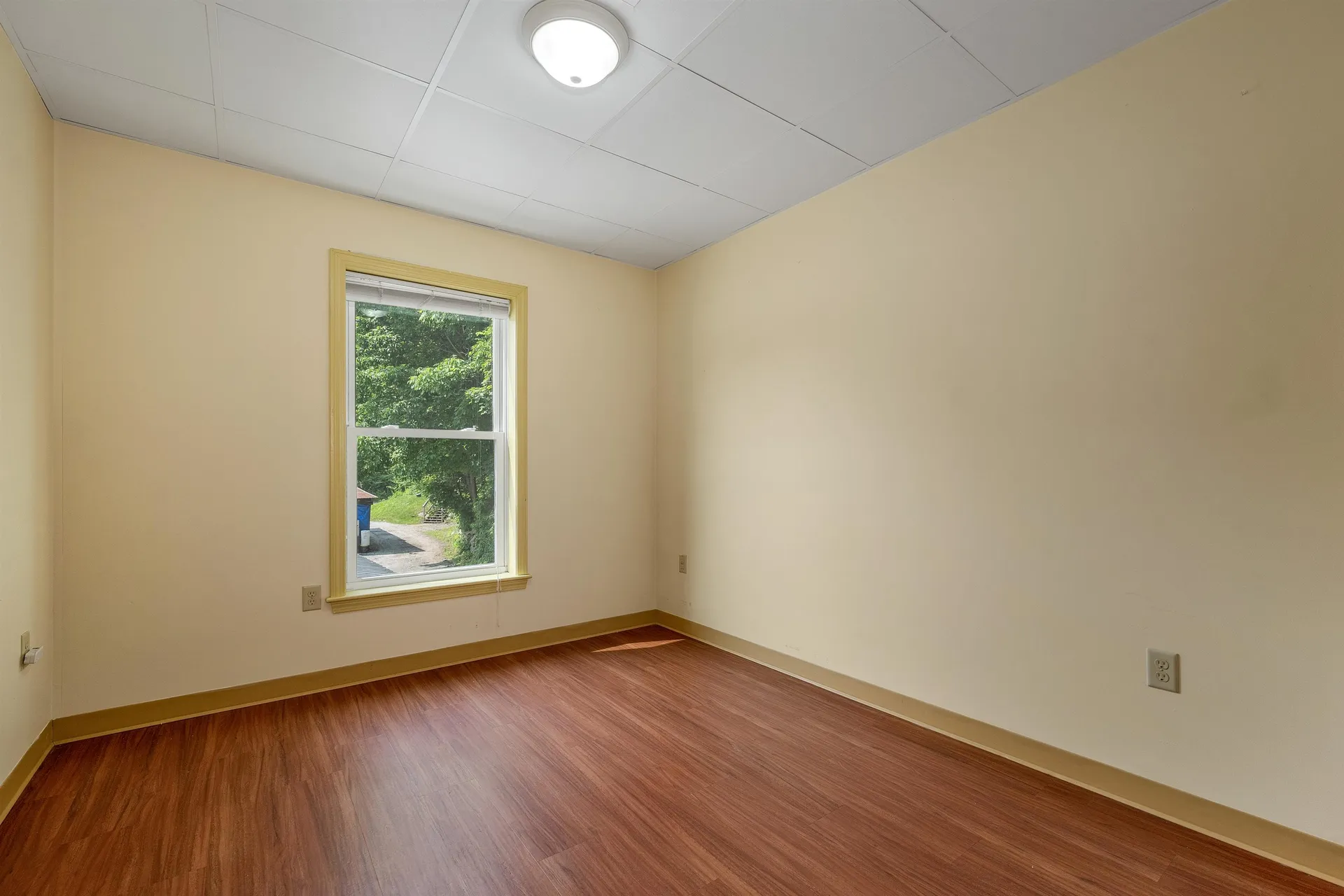 28, 29 &42 Railroad & Main Square Plymouth NH 03264