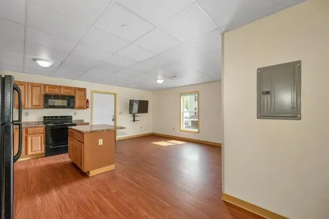 28, 29 &42 Railroad & Main Square Plymouth NH 03264