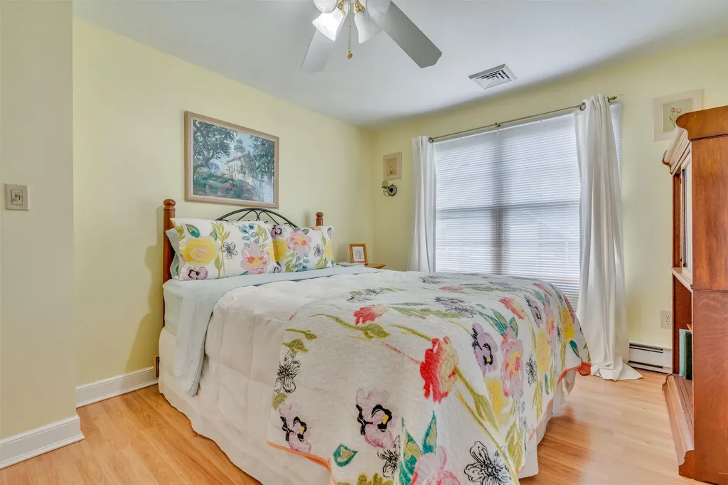 518 High Street Hampton NH 03842