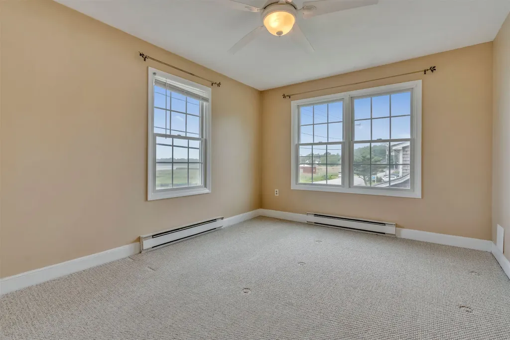 518 High Street Hampton NH 03842