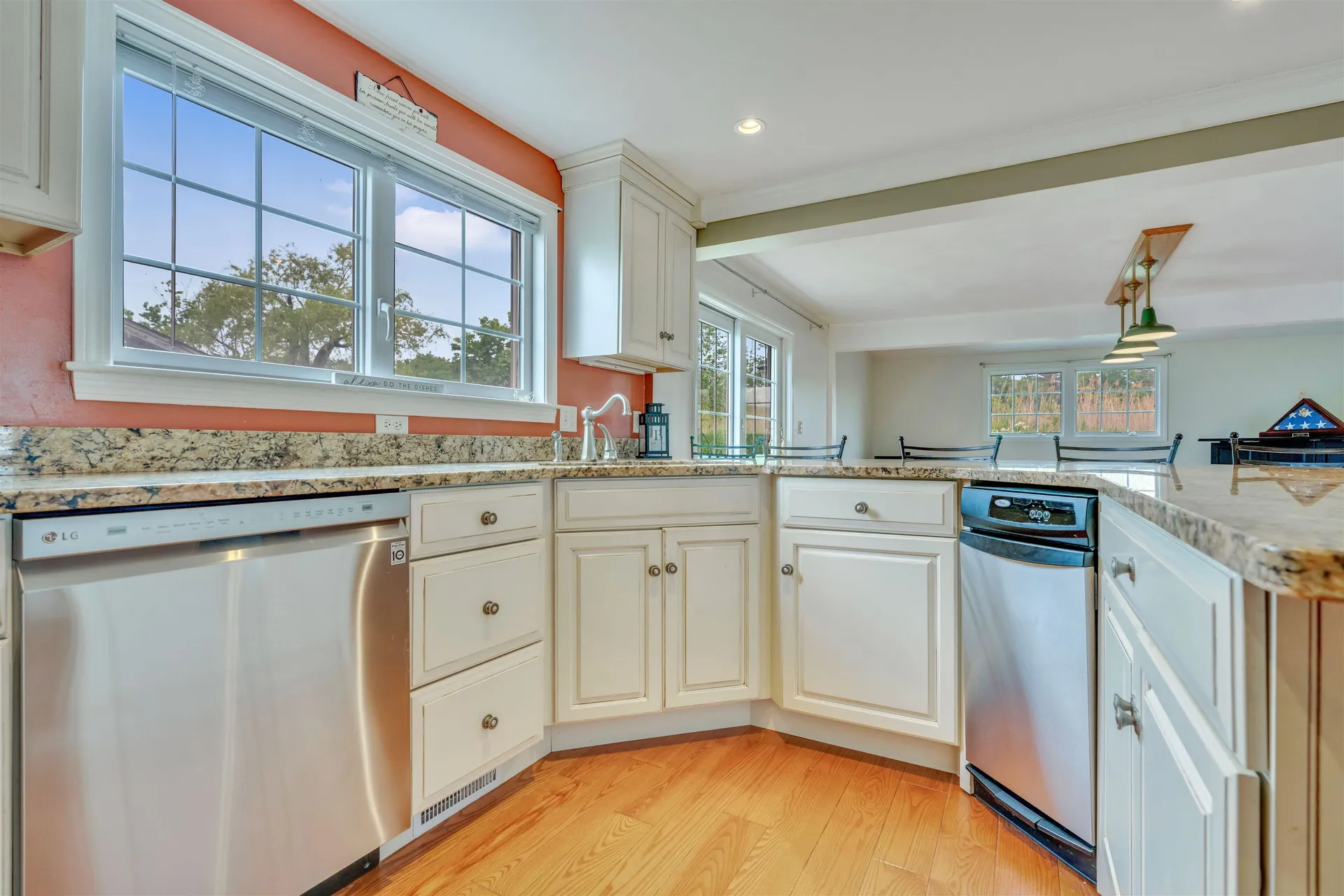 518 High Street Hampton NH 03842