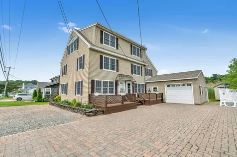 518 High Street Hampton NH 03842